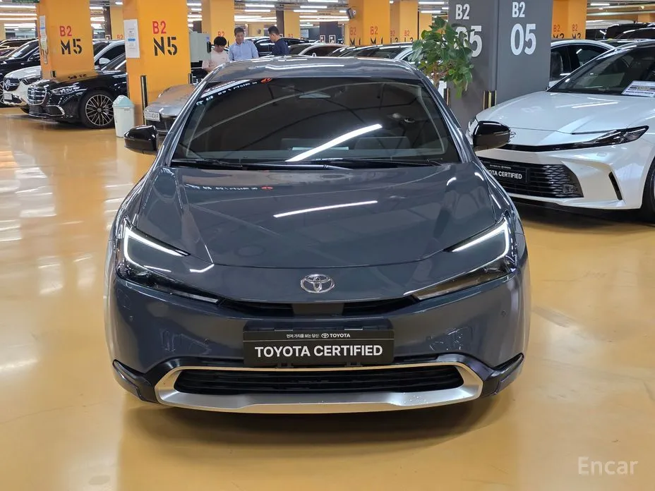 Toyota Prius 2023 2.0 PHEV SE