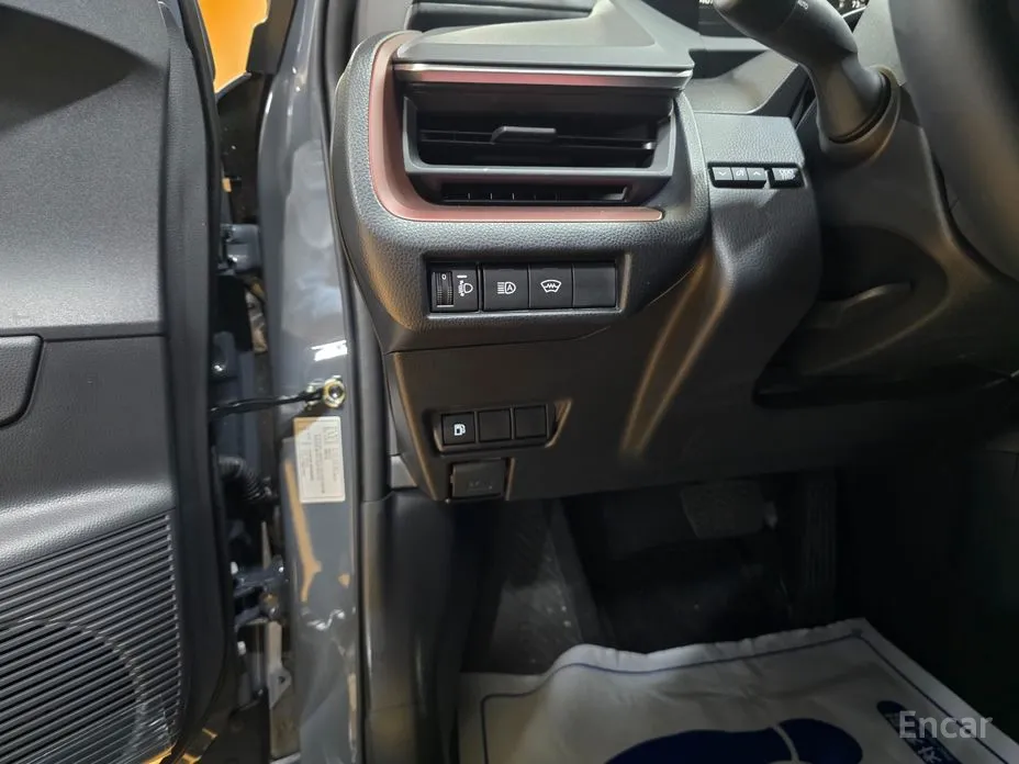 Toyota Prius 2023 2.0 PHEV SE