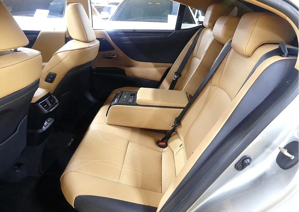 Lexus ES 2018 Executive