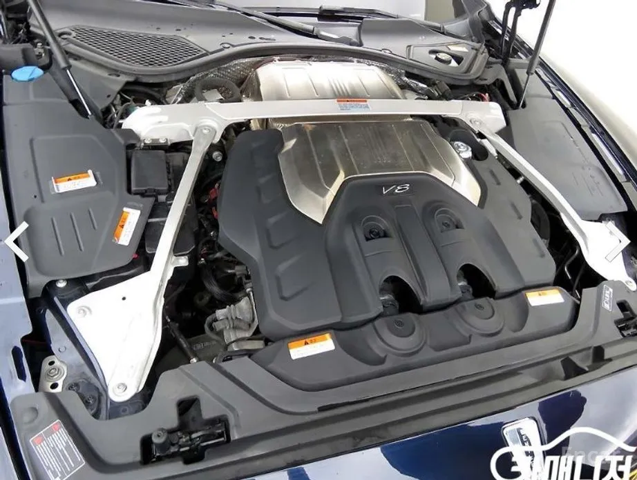 Bentley Flying Spur 2020 4.0