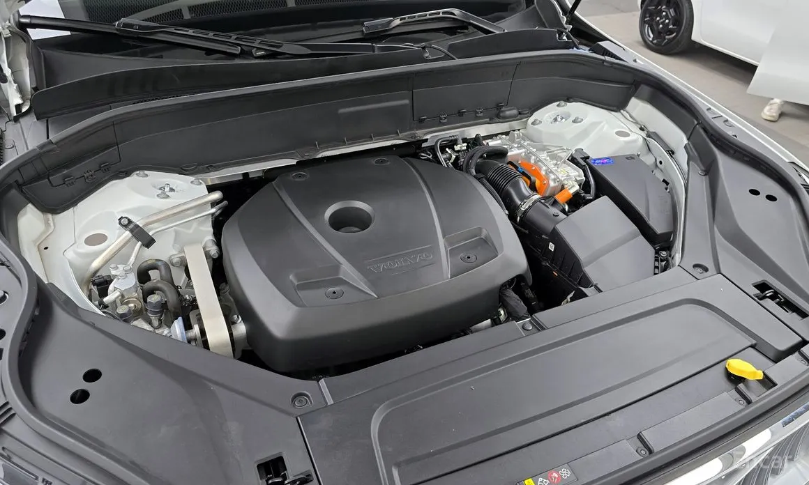 Volvo XC90 2016 T8 Ultimate Bright Hybrid