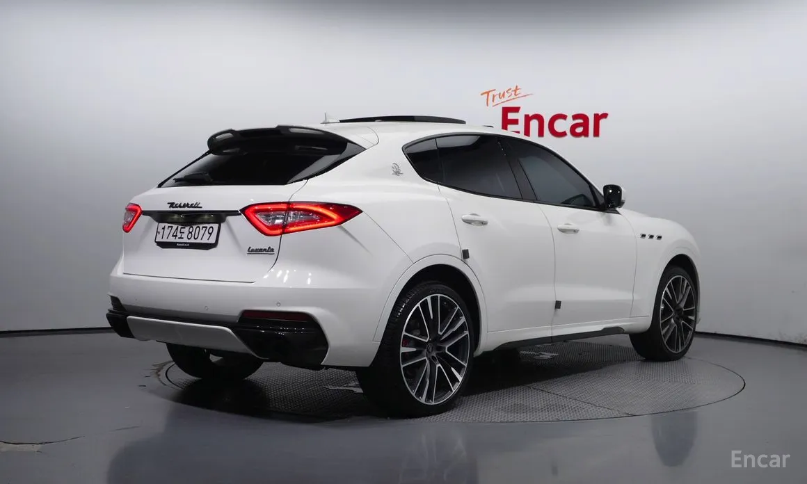 Maserati Levante 2016 3.8 Trofeo