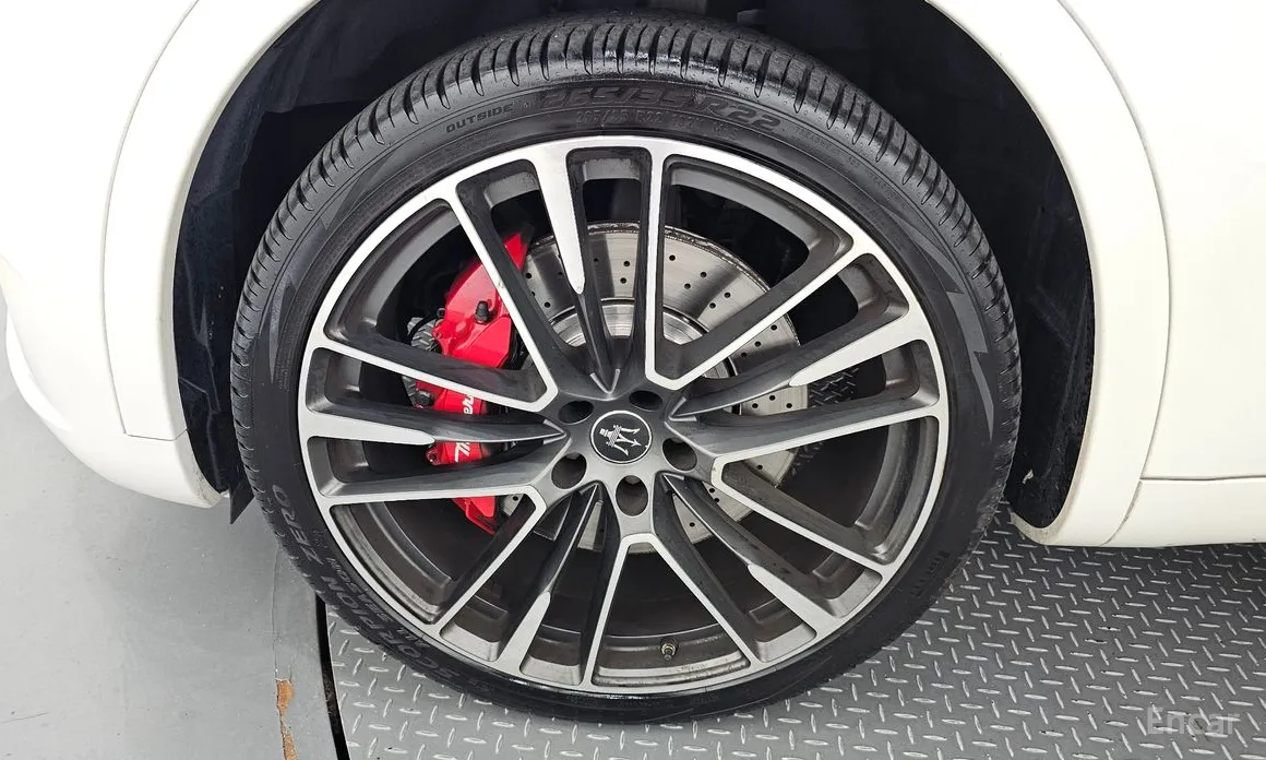 Maserati Levante 2016 3.8 Trofeo