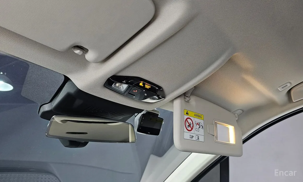 BMW 2 Series 2022 220i Advantage