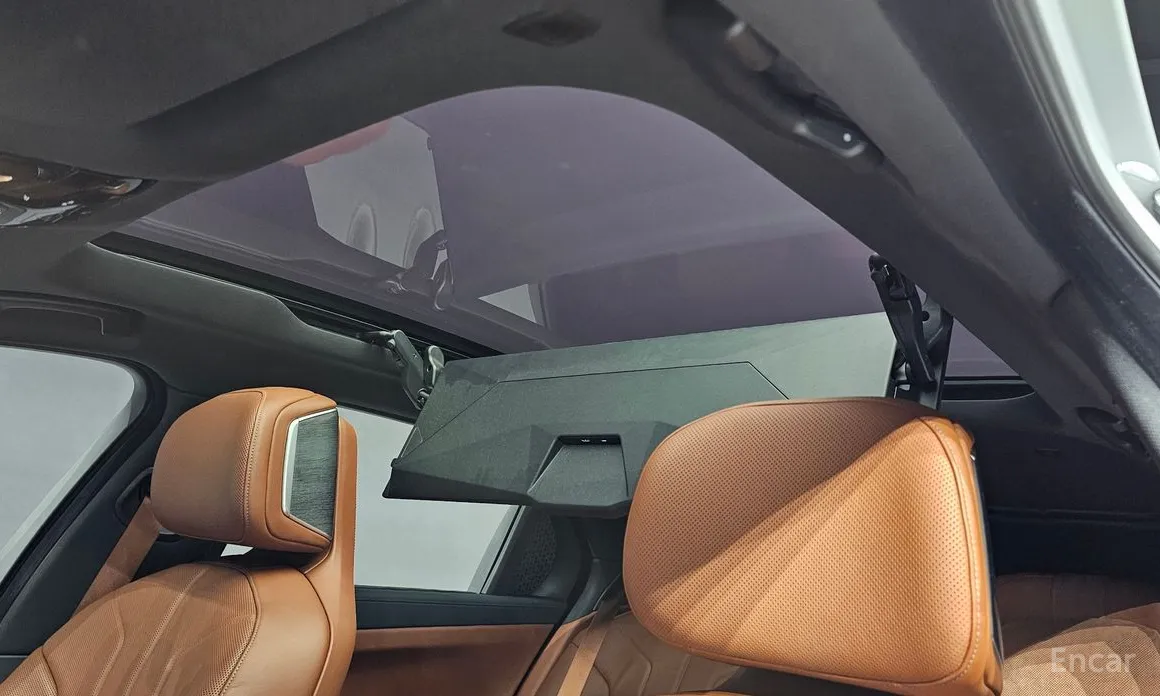 BMW 7 Series 2022 740i xDrive M Sport