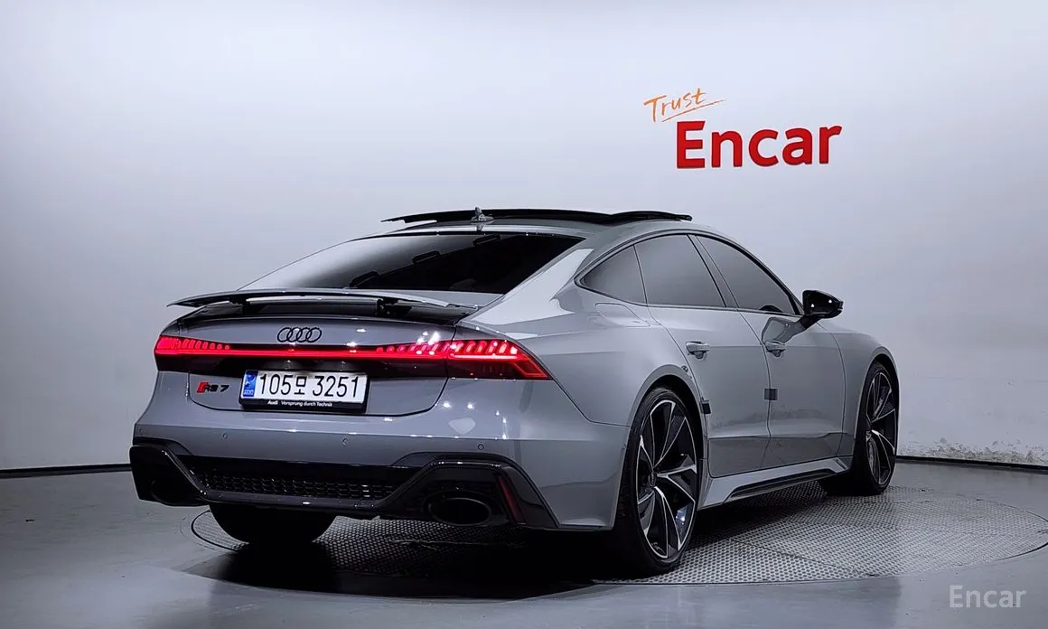 Audi RS 7 2021 4.0 TFSI Quattro