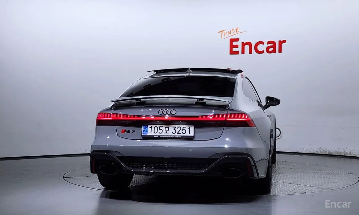 Audi RS 7 2021 4.0 TFSI Quattro