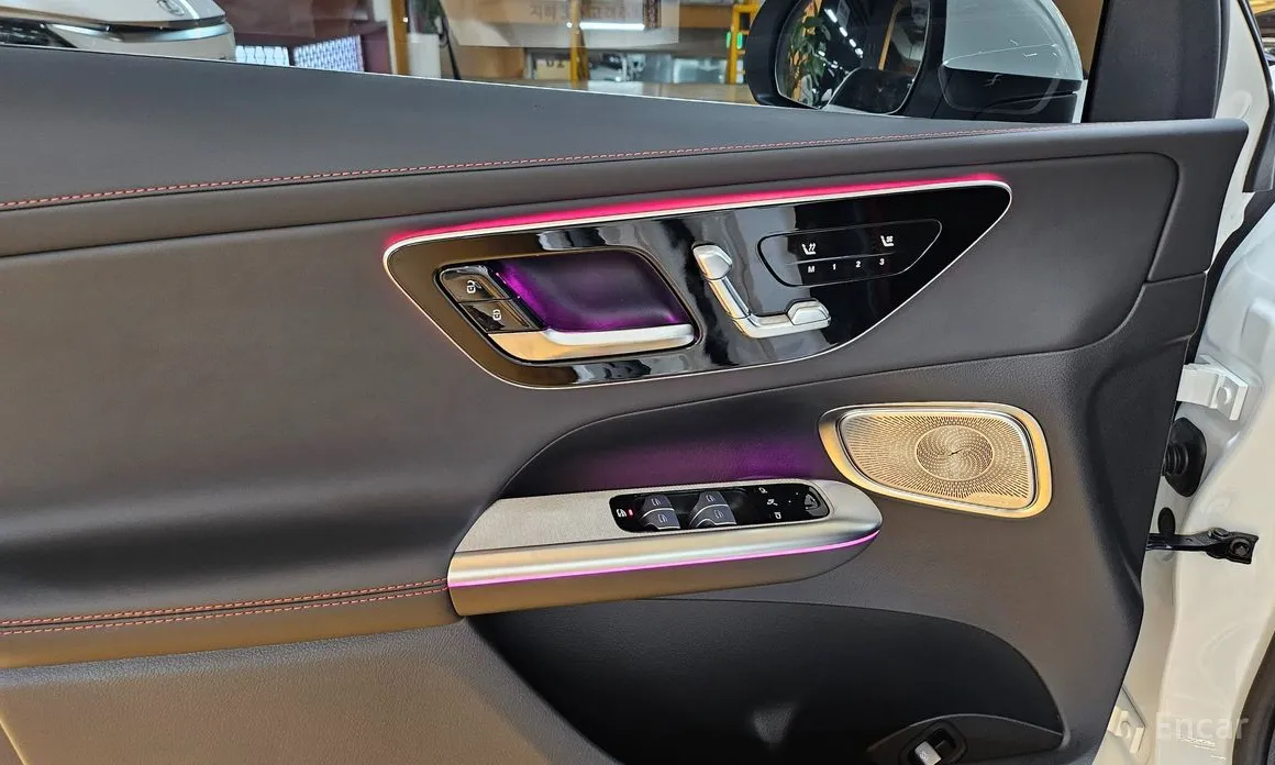 Mercedes-Benz GLC-Class 2023 AMG GLC43 4MATIC