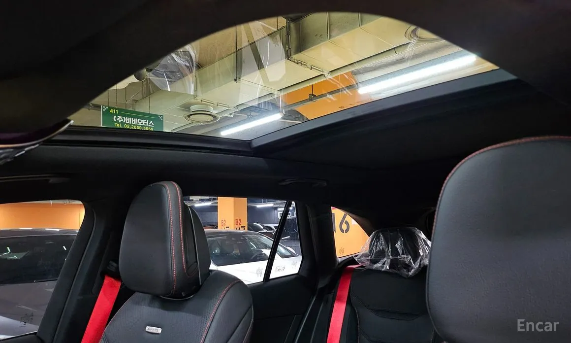 Mercedes-Benz GLC-Class 2023 AMG GLC43 4MATIC