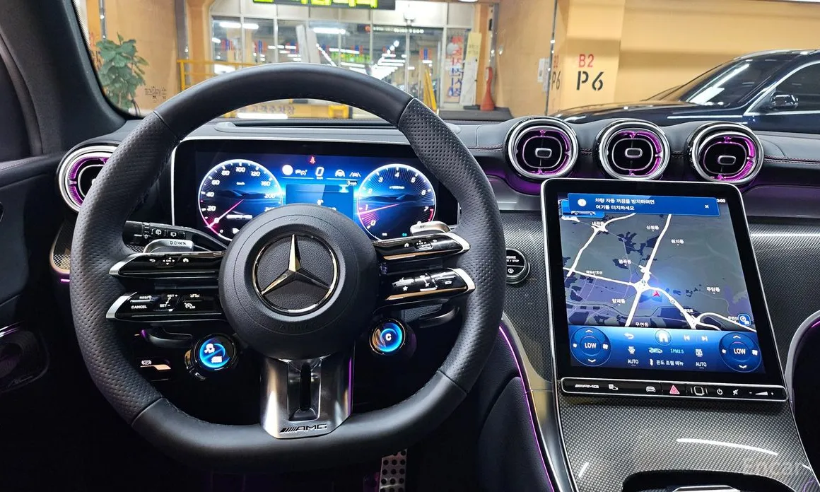 Mercedes-Benz GLC-Class 2023 AMG GLC43 4MATIC