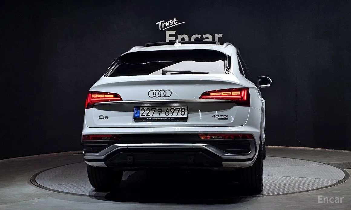 Audi Q5 2017 40 TDI Quattro Premium Sportback