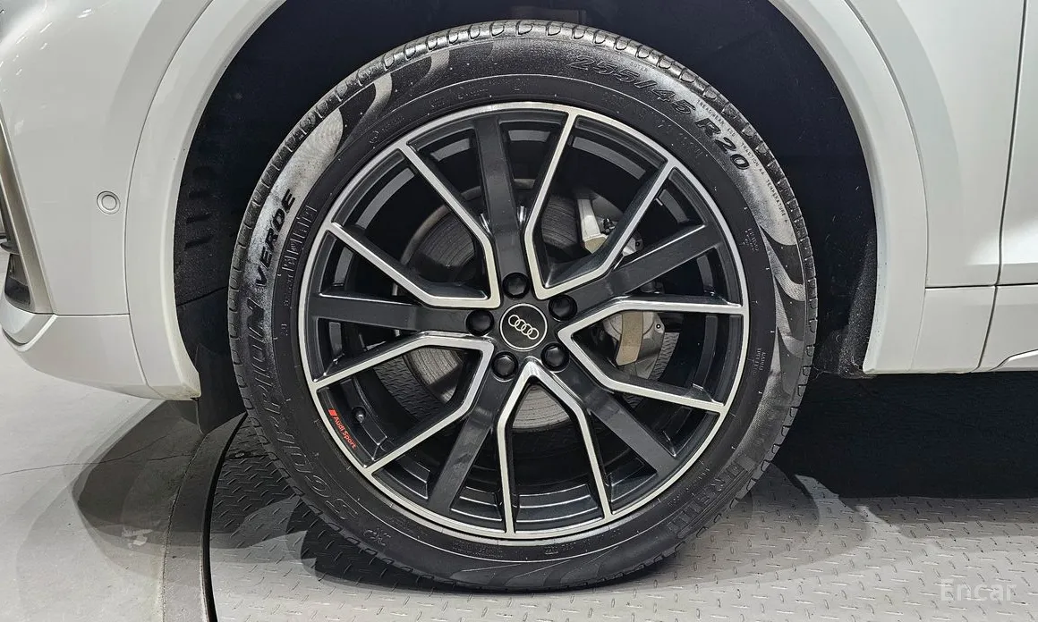 Audi Q5 2017 40 TDI Quattro Premium Sportback