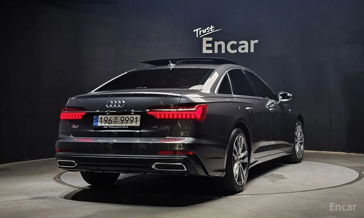 Audi A6 2019 45 TFSI Quattro Premium