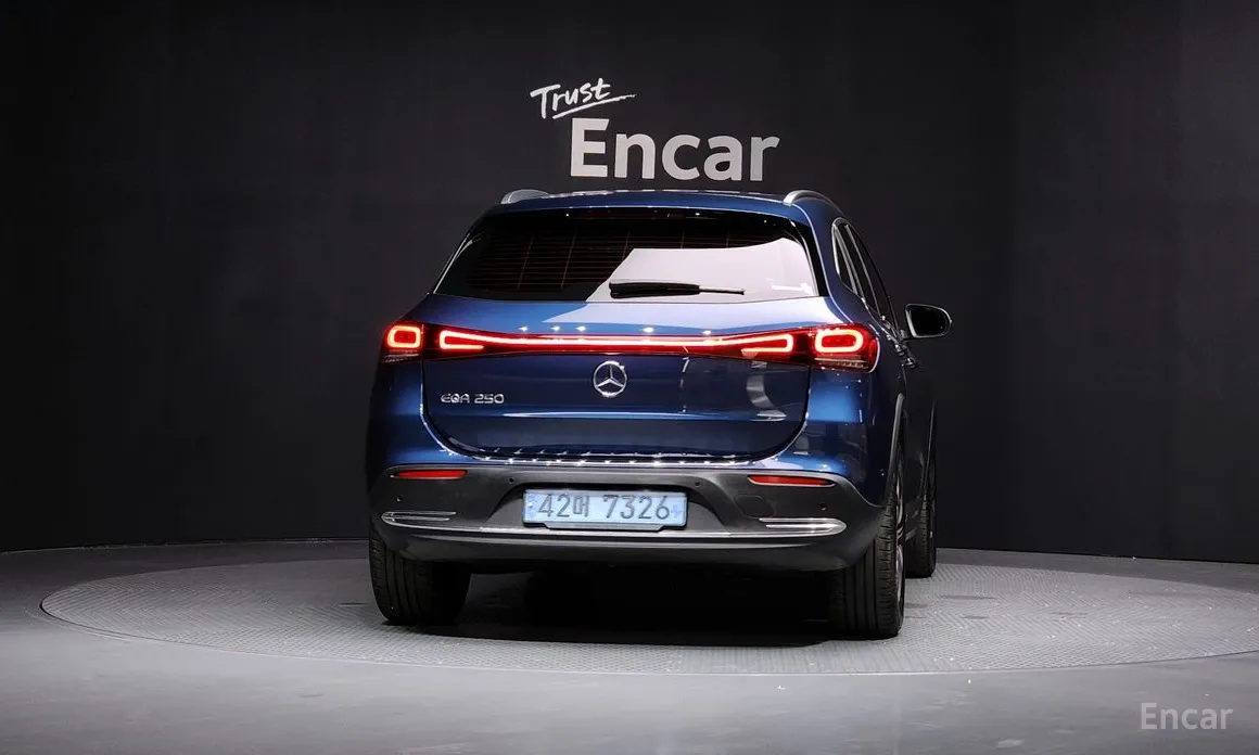 Mercedes-Benz EQA 2021 EQA250