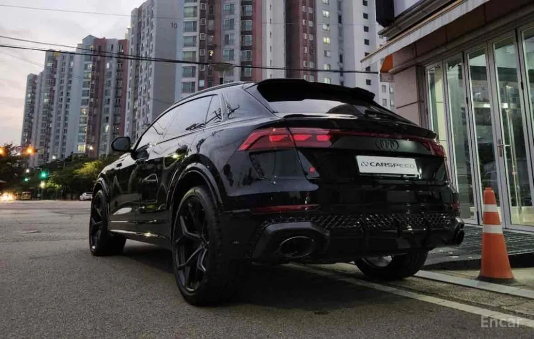 Audi RS Q8 2020 4.0 TFSI Quattro Performance