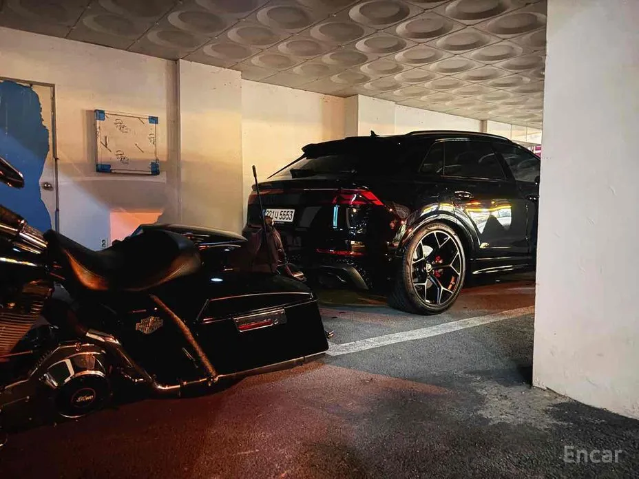 Audi RS Q8 2020 4.0 TFSI Quattro Performance