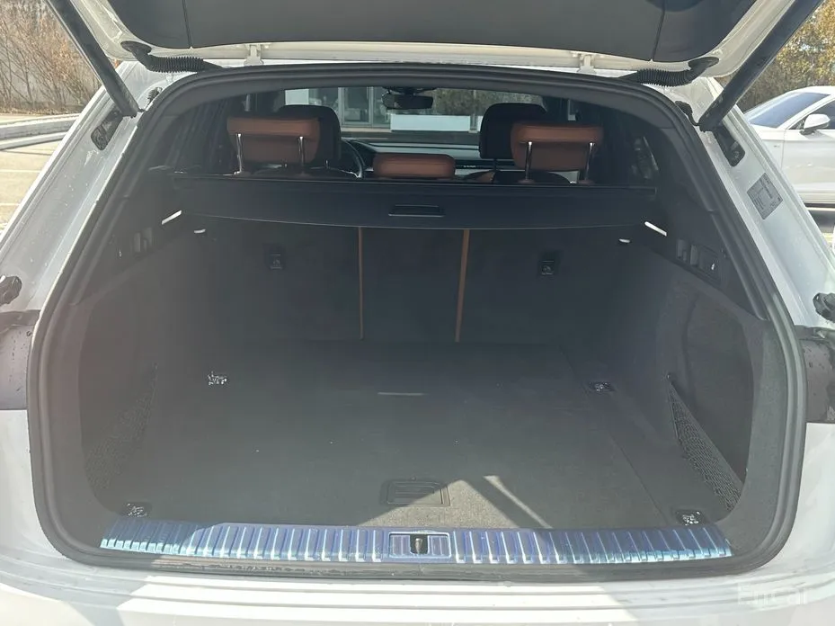 Audi Q8 e-tron 2024 55 Quattro