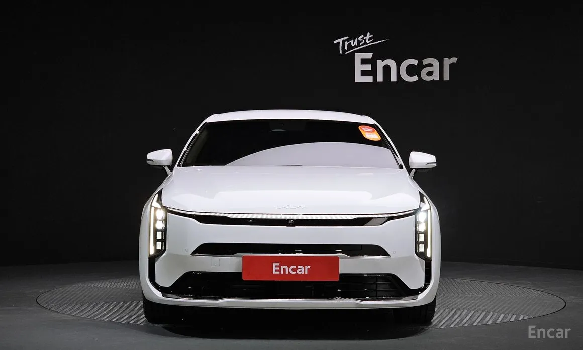 2024 Kia K8