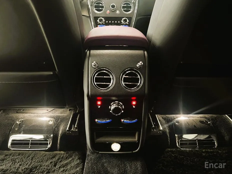 Rolls-Royce Cullinan 2018 6.7 V12