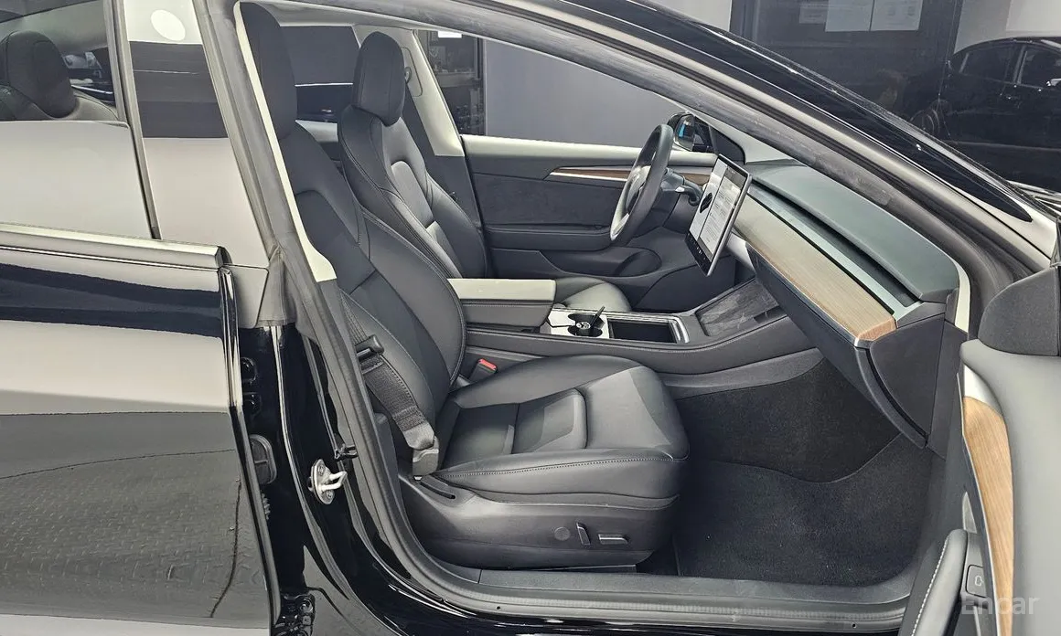 Tesla Model 3 2017 Long Range