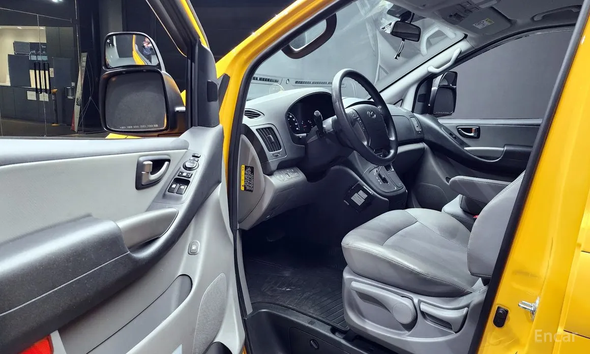 Hyundai Starex 2017 School Bus LPi