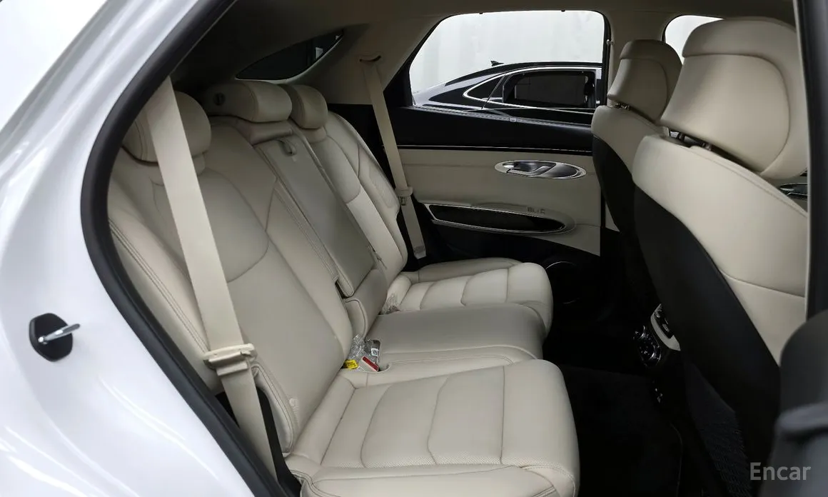 Genesis GV70 2021 3.5T Gasoline AWD