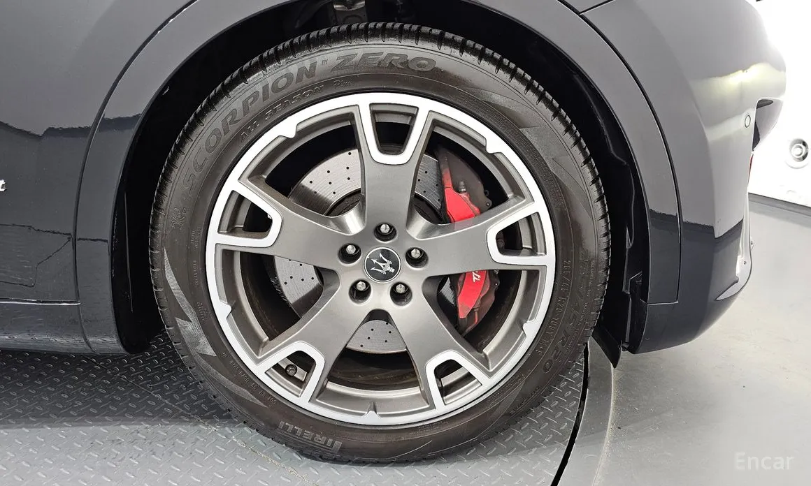 Maserati Levante 2016 3.0 AWD GranSport