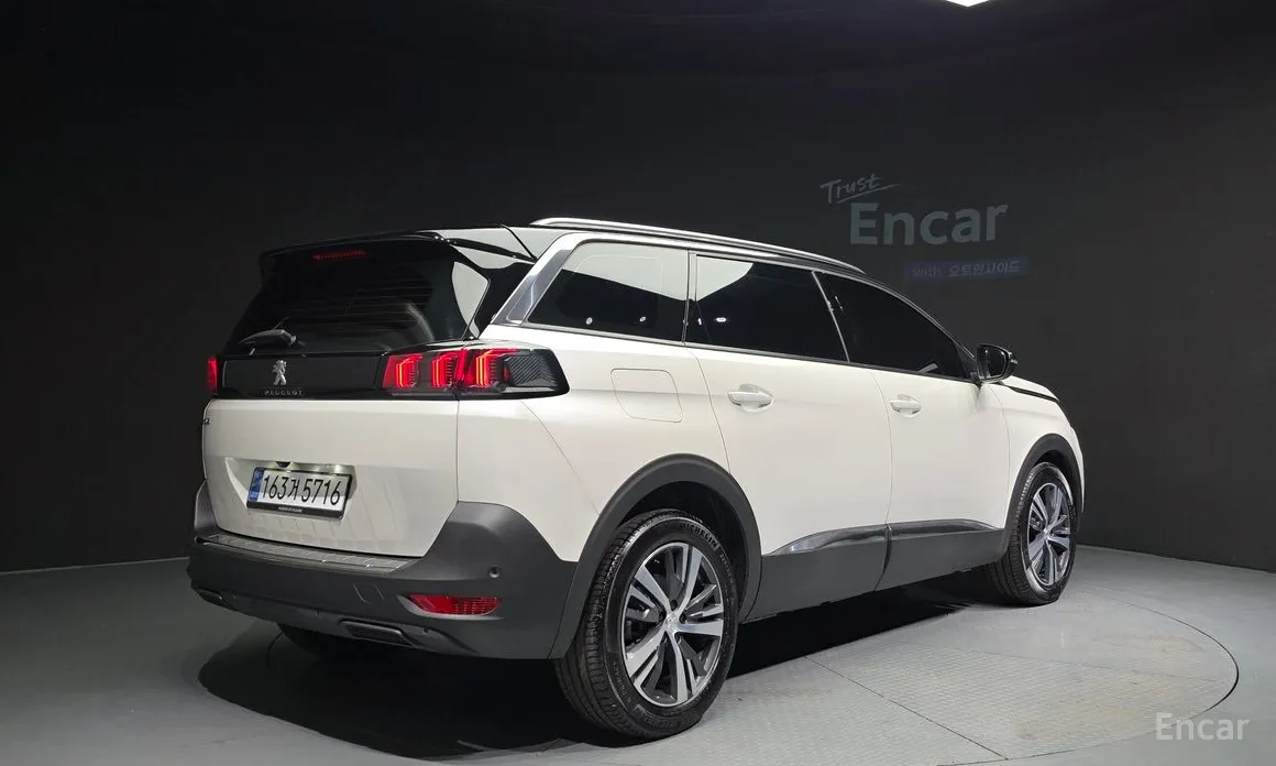 Peugeot 5008 2017 1.2 Pure Tech Allure