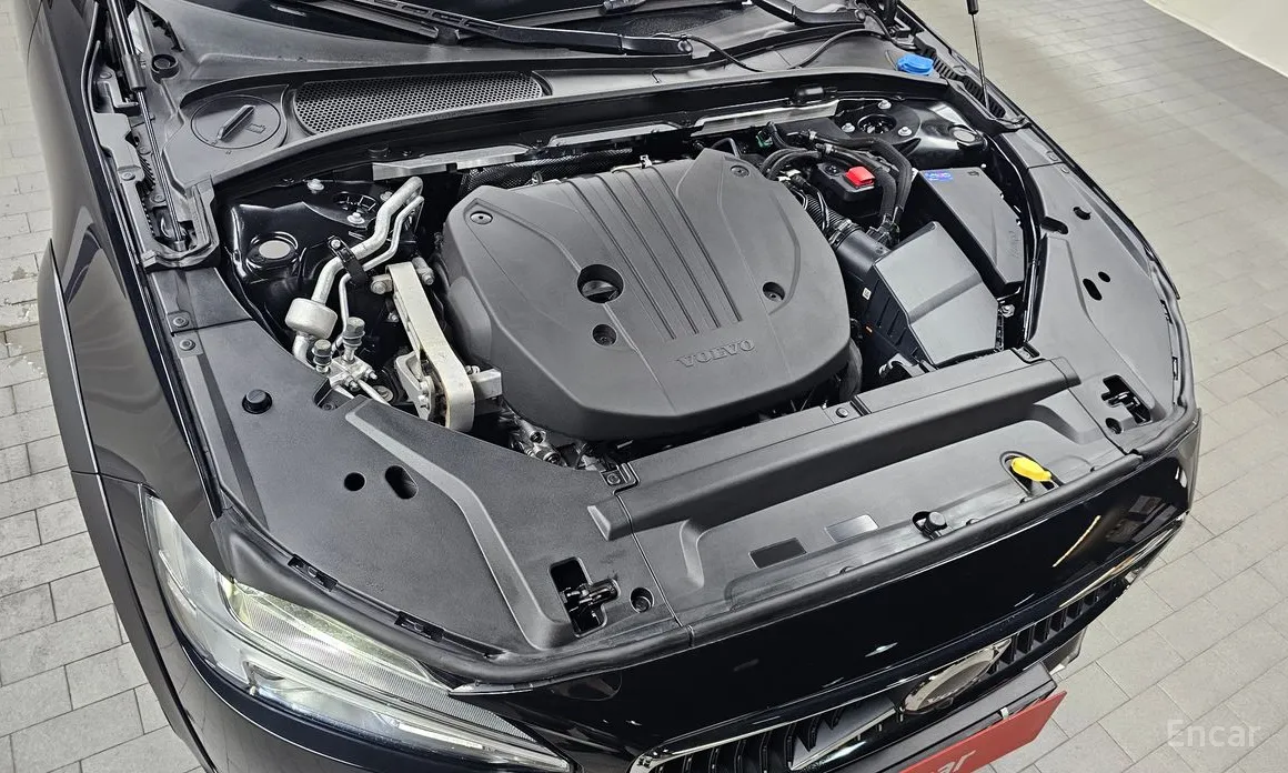 Volvo V90 2017 B5 Ultimate AWD