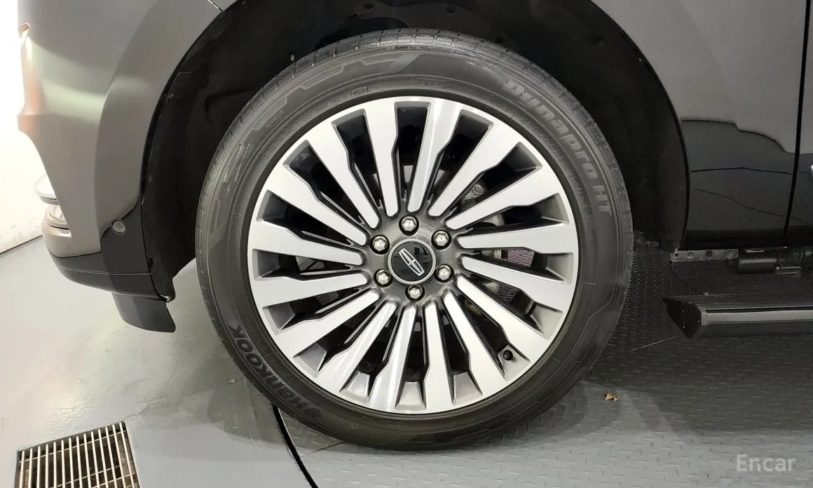 Lincoln Navigator 2018 3.5L