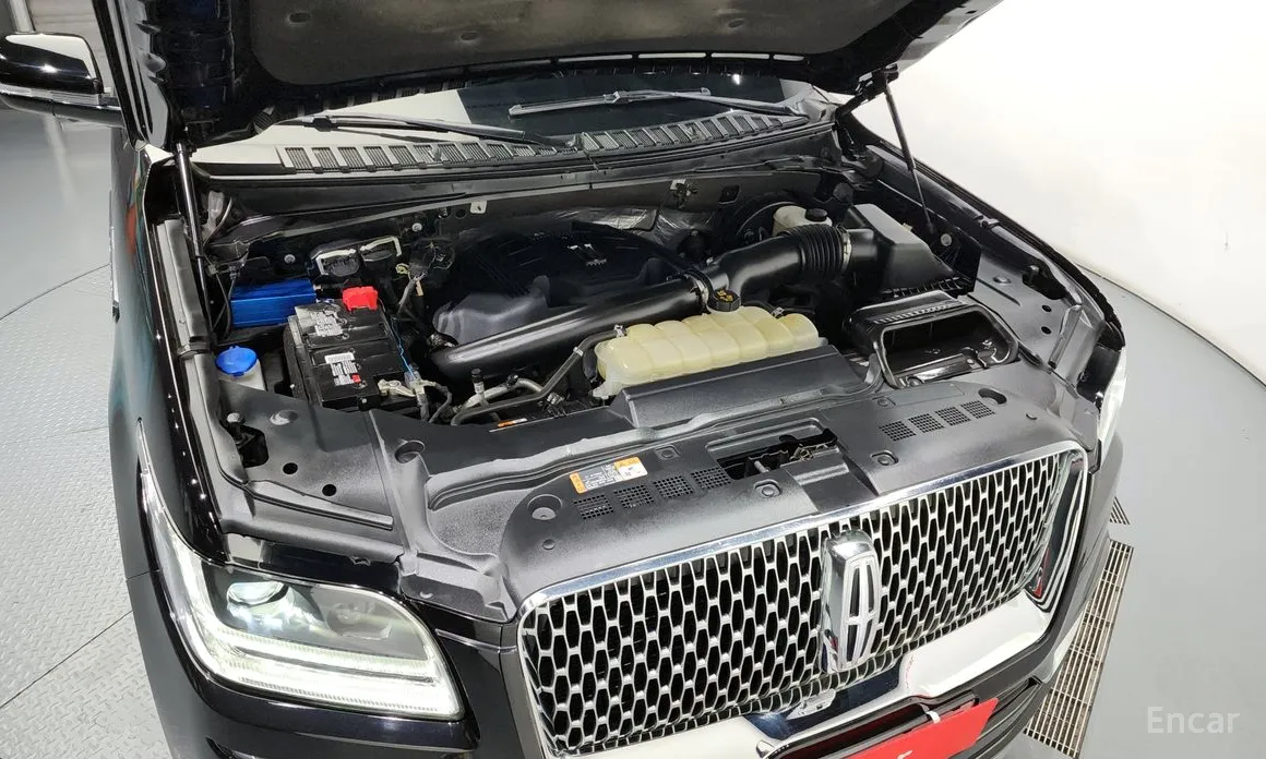 Lincoln Navigator 2018 3.5L