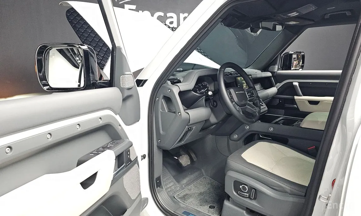 Land Rover Defender 2020 130 P400 X-Dynamic HSE