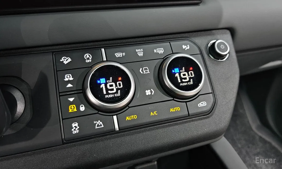 Land Rover Defender 2020 130 P400 X-Dynamic HSE