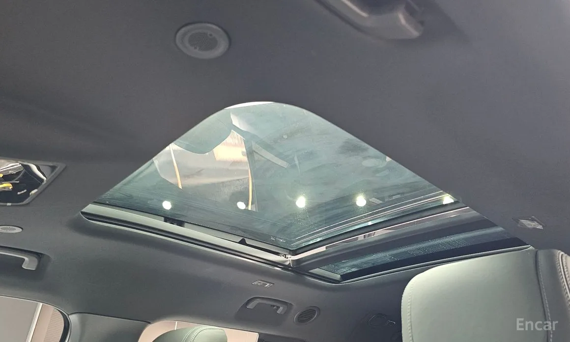 Land Rover Defender 2020 130 P400 X-Dynamic HSE