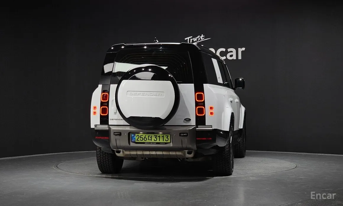 Land Rover Defender 2020 130 P400 X-Dynamic HSE