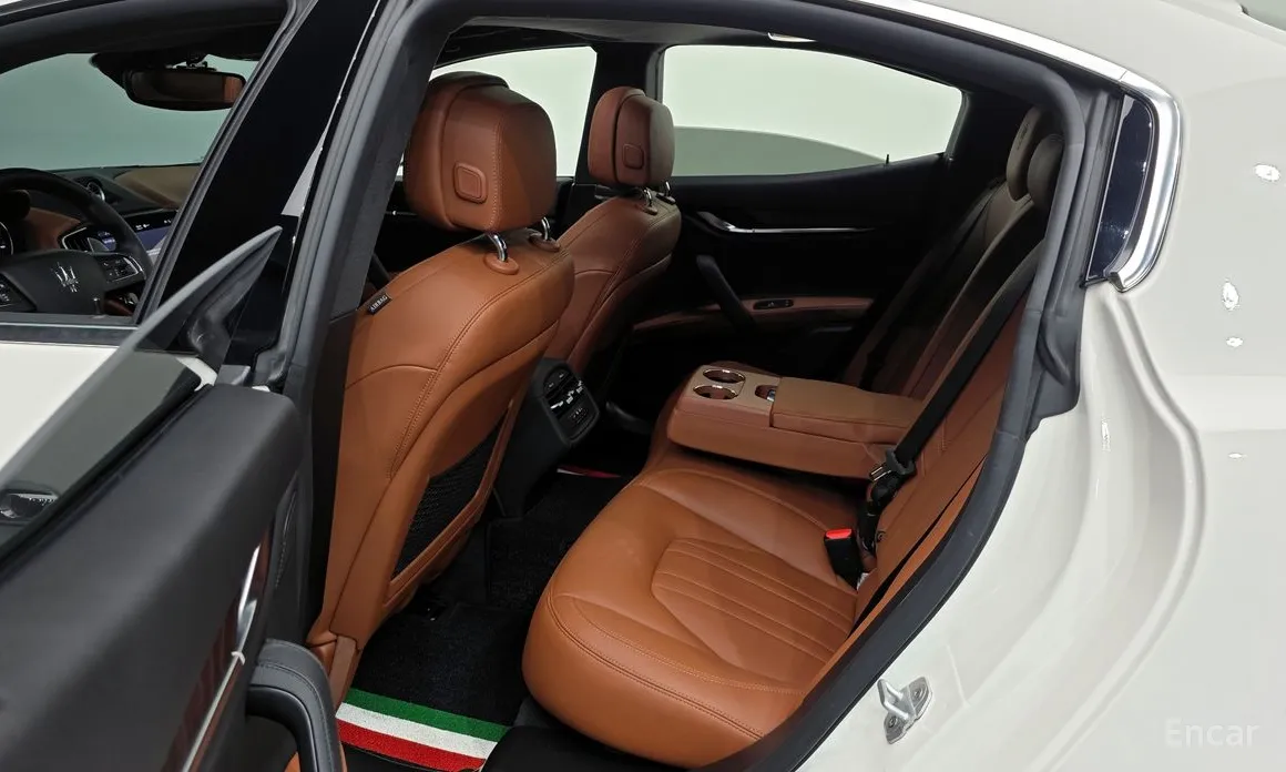 Maserati Ghibli 2013 2.0 GT