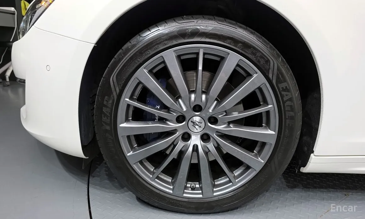 Maserati Ghibli 2013 2.0 GT