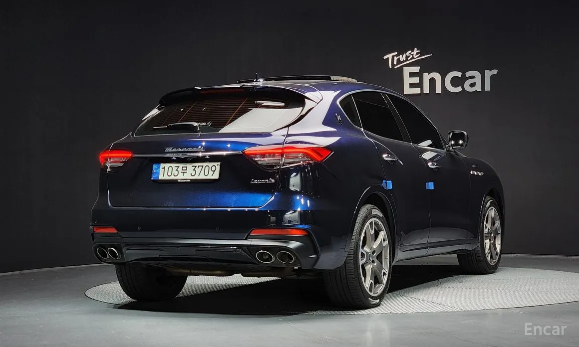2016 Maserati Levante