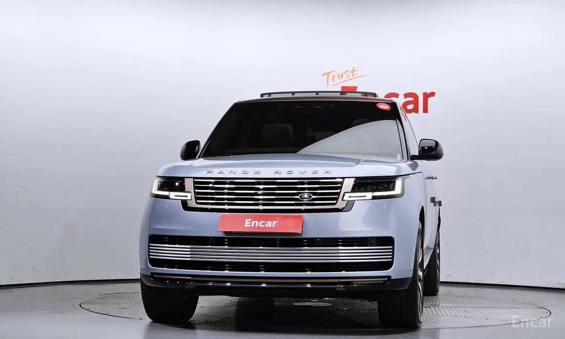 Land Rover Range Rover 2022 P615 SV LWB