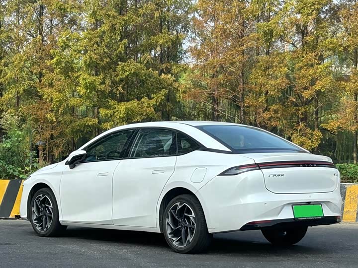 GAC Aion S Max 2024 2024款 80 星辰版 三元锂