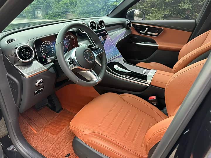 Mercedes-Benz GLC-Class 2025 2025款 GLC 260 L 4MATIC 动感型