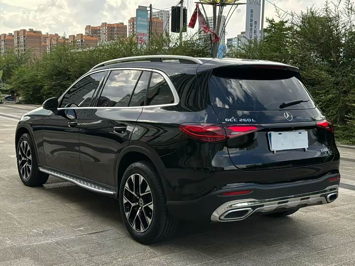 Mercedes-Benz GLC-Class 2025 2025款 GLC 260 L 4MATIC 动感型