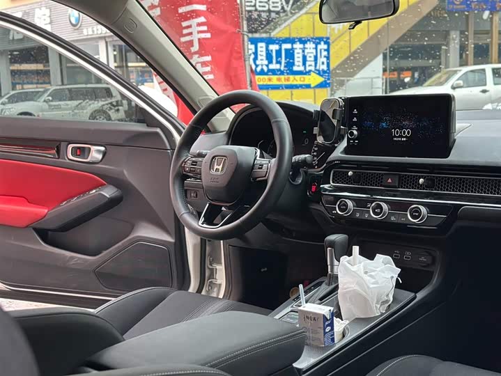 Honda Civic 2023 2023款 HATCHBACK 240TURBO CVT极跃版