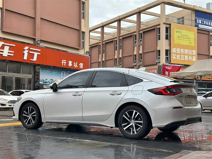 Honda Civic 2023 2023款 HATCHBACK 240TURBO CVT极跃版