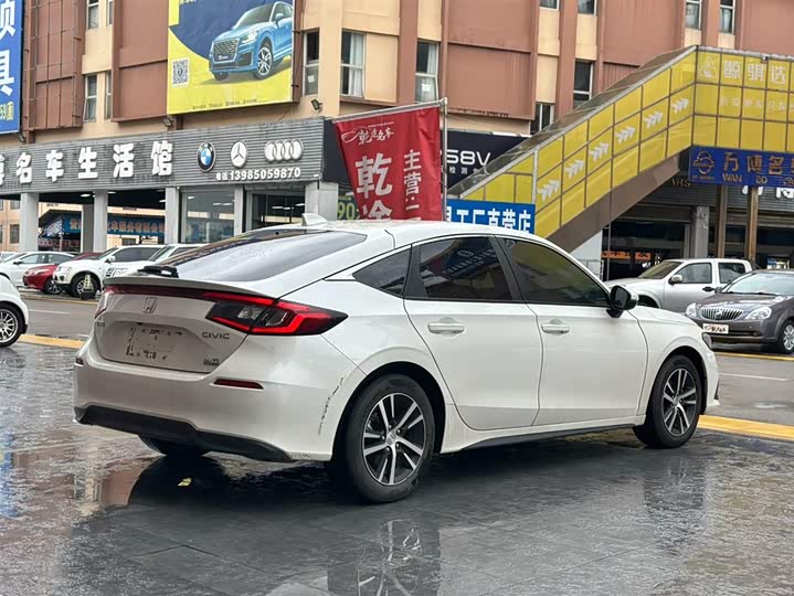 Honda Civic 2023 2023款 HATCHBACK 240TURBO CVT极跃版