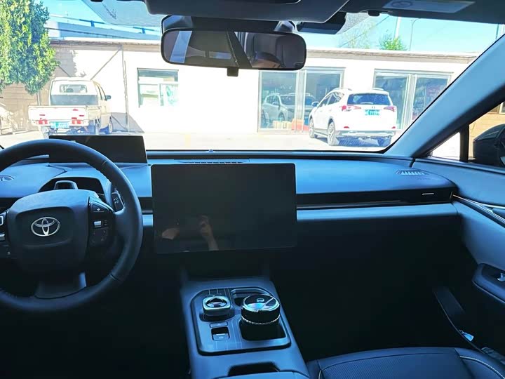 Toyota bZ5 2025 2025款 550 PRO智行版