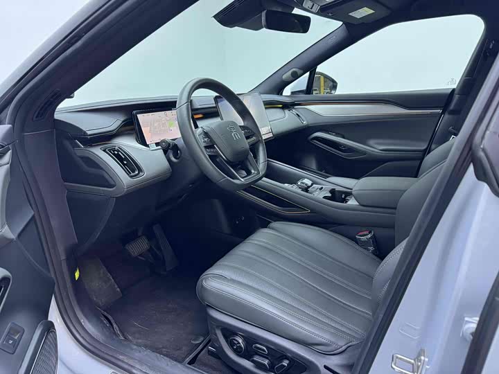 BYD Song L 2025 2025款 智驾版 662km 激光雷达卓越型