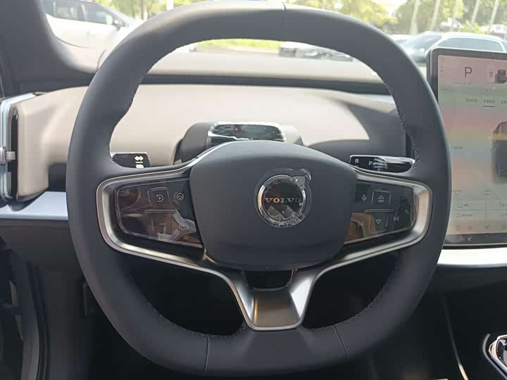 Volvo EX30 2025 2025款 后驱长续航版 Plus