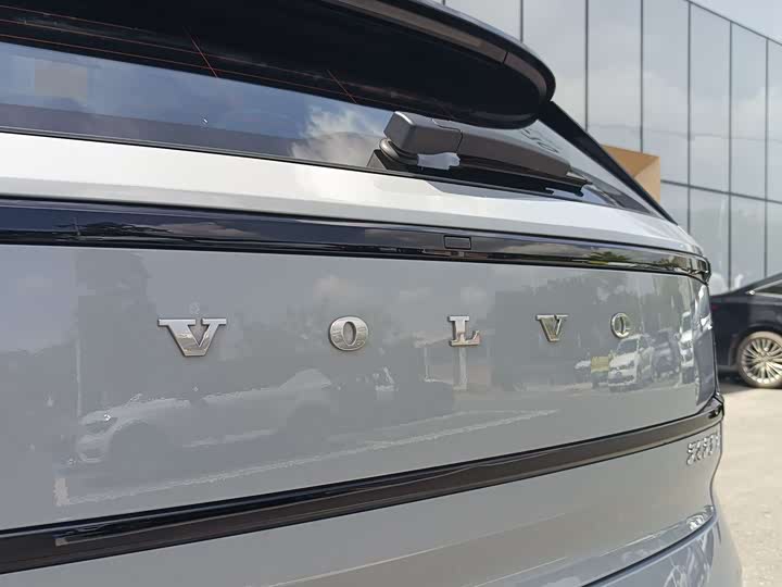 Volvo EX30 2025 2025款 后驱长续航版 Plus