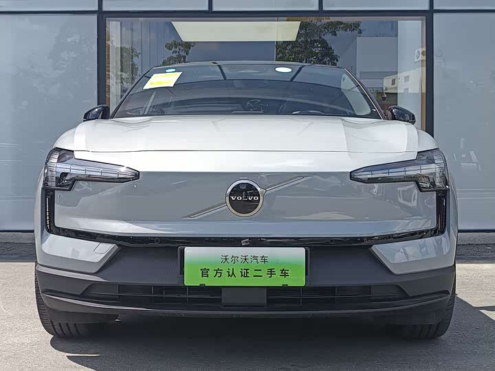 Volvo EX30 2025 2025款 后驱长续航版 Plus